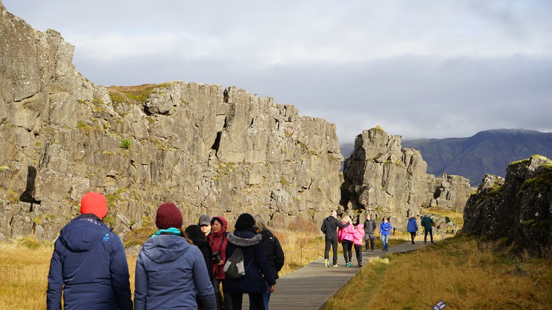 Private Golden Circle tour in Iceland with Whale’s Fjord Road views Product-1750315868-6.jpg